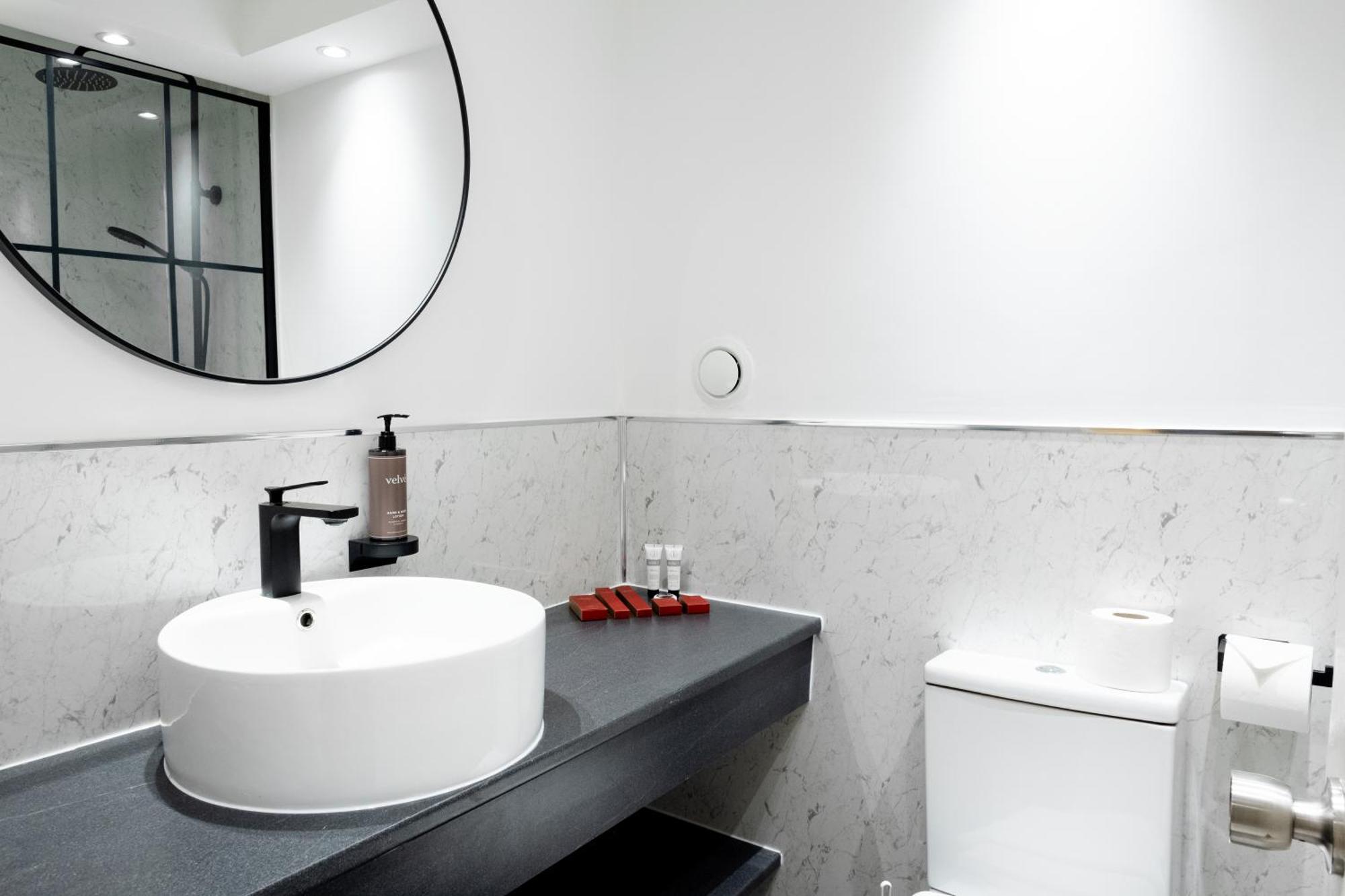 ארסקין Muthu Glasgow River Hotel מראה חיצוני תמונה